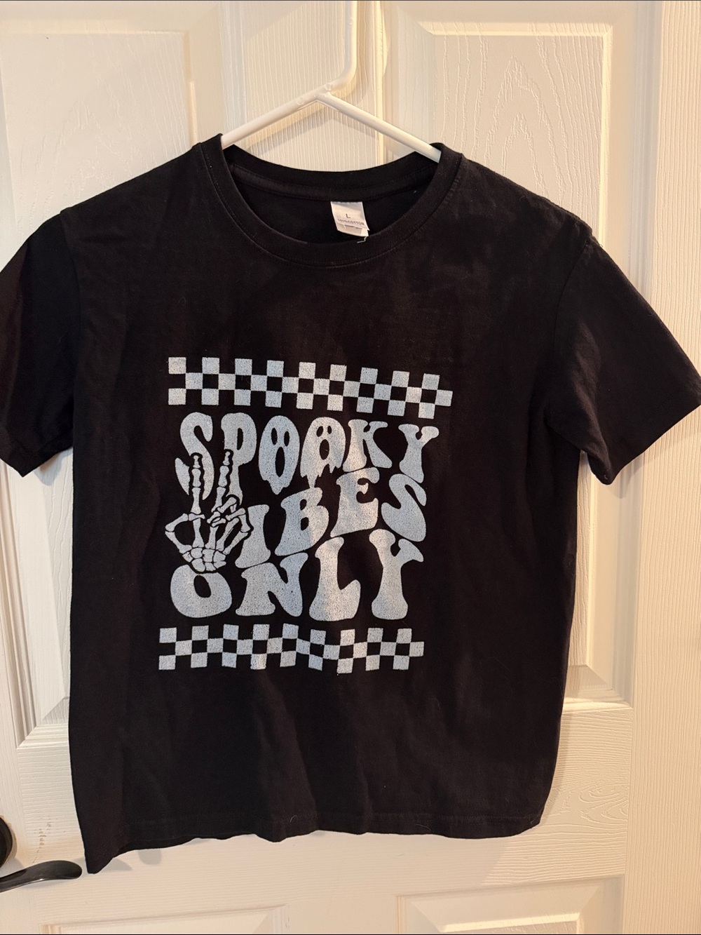 Black Graphic Crop Top with 'Spooky Vibes Only' Print
